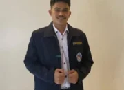 Oktovianus Nurlatu,SH, MH Pelatpun Berasal Dari Kepala Air Watemun Suda Memiliki Dan Menyandang Gelar Magister. ( S2 ).