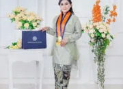 Ayu Tresya Nurlatu, S.Farm, M.Farm Pelatpun Berasal Dari Kepala Air Watemun Suda Memiliki Dan Menyandang Gelar Magister. ( S2 ).