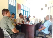 Miris,Ahmad Lenda  Hapriyanto selaku Lurah Simangambat Kecamatan Siabu  nampak tidak berada di kantor saat di kunjungi oleh Plt. Dinas Sosial,