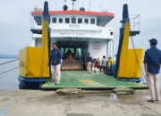 Diduga PT.HAM Gunakan Sarana Publik,Untuk Turunkan Loder Di Pelabuhan Perikanan Kaiely.